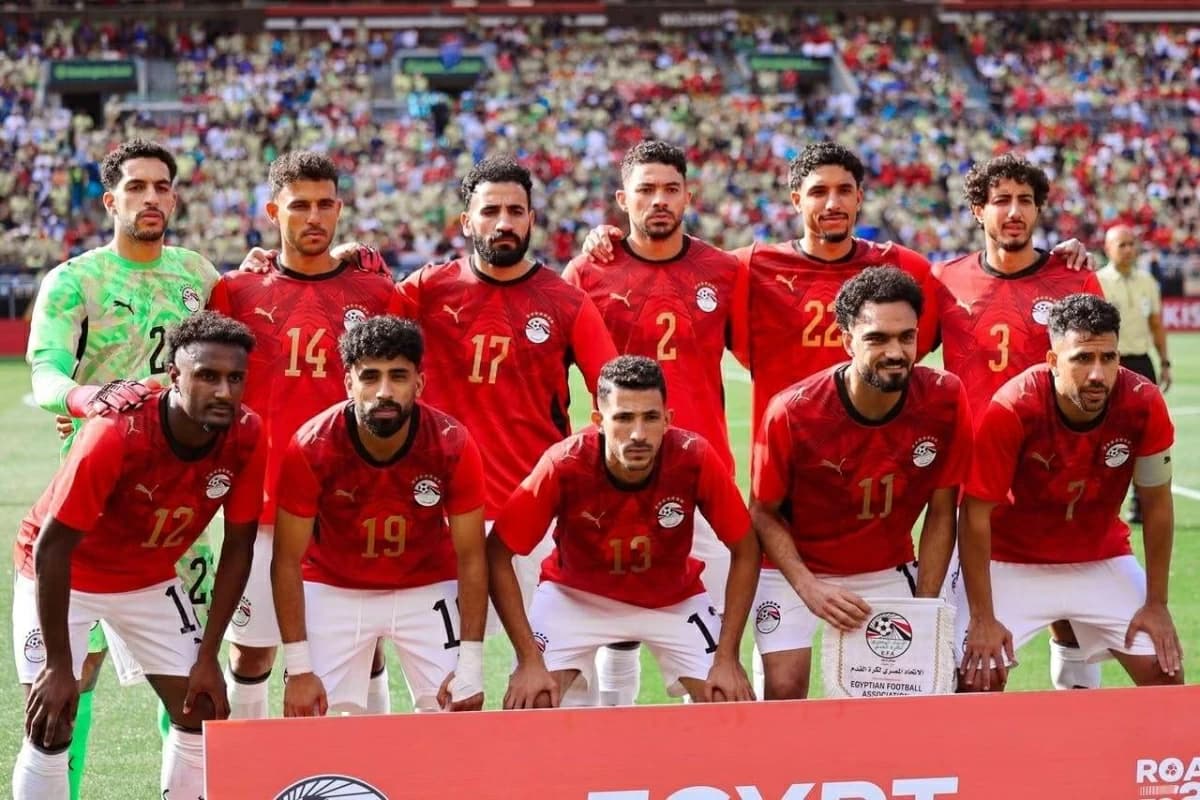«متجادلش بالكرة».. أيمن يونس يوجّه نصيحة لـ نجم منتخب مصر قبل مواجهة بلجيكا