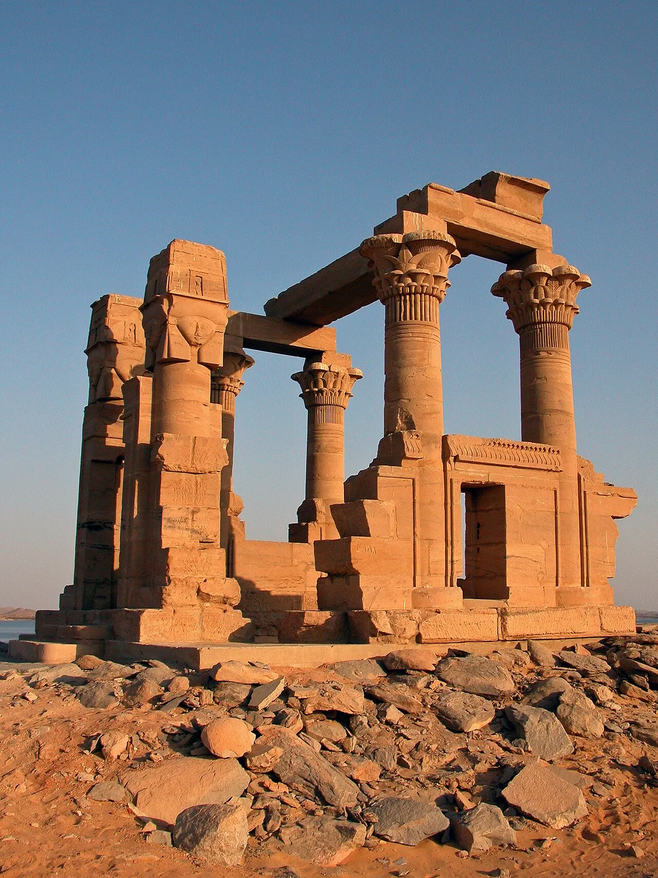 آثار النوبة من أبو سمبل حتى فيلة